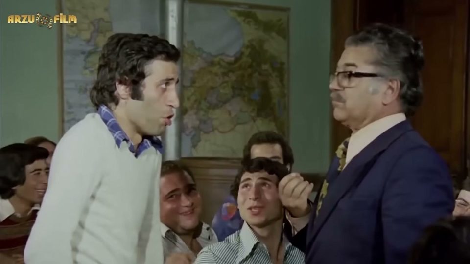 Roma'yı kim yaktı? sahnesinden kare